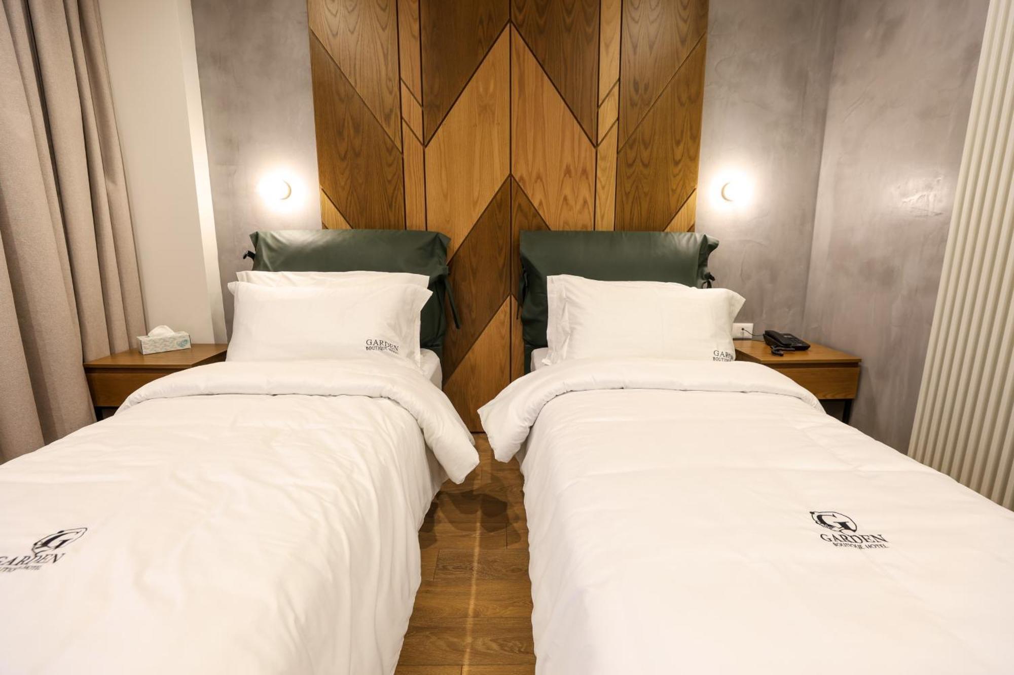 Garden Boutique Hotel Tirana Zewnętrze zdjęcie