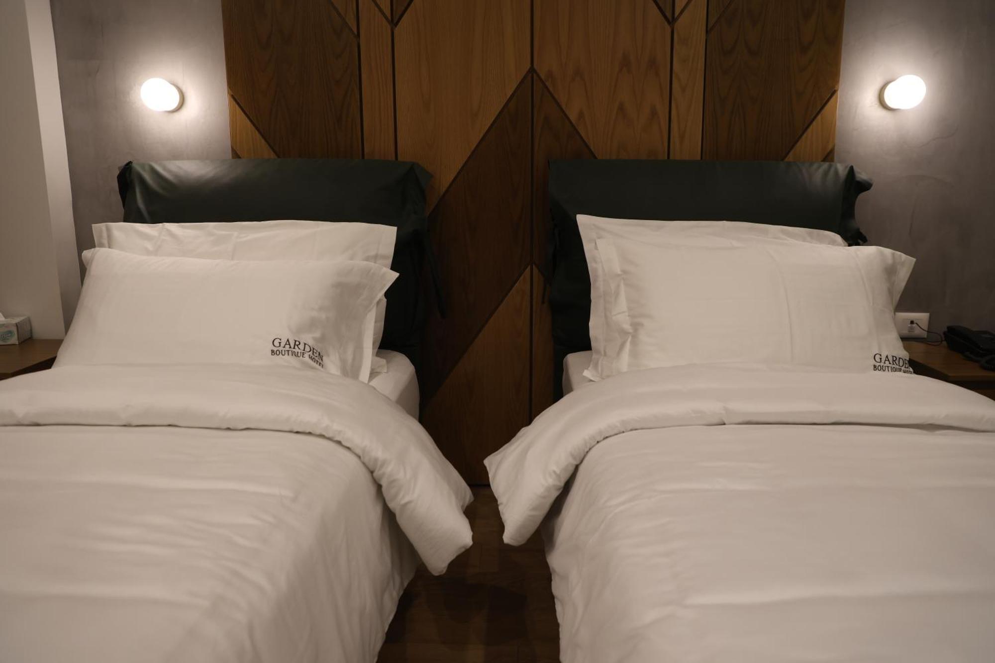 Garden Boutique Hotel Tirana Zewnętrze zdjęcie