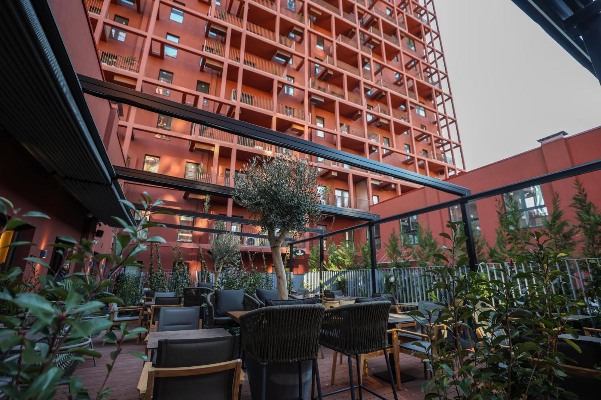Garden Boutique Hotel Tirana Zewnętrze zdjęcie
