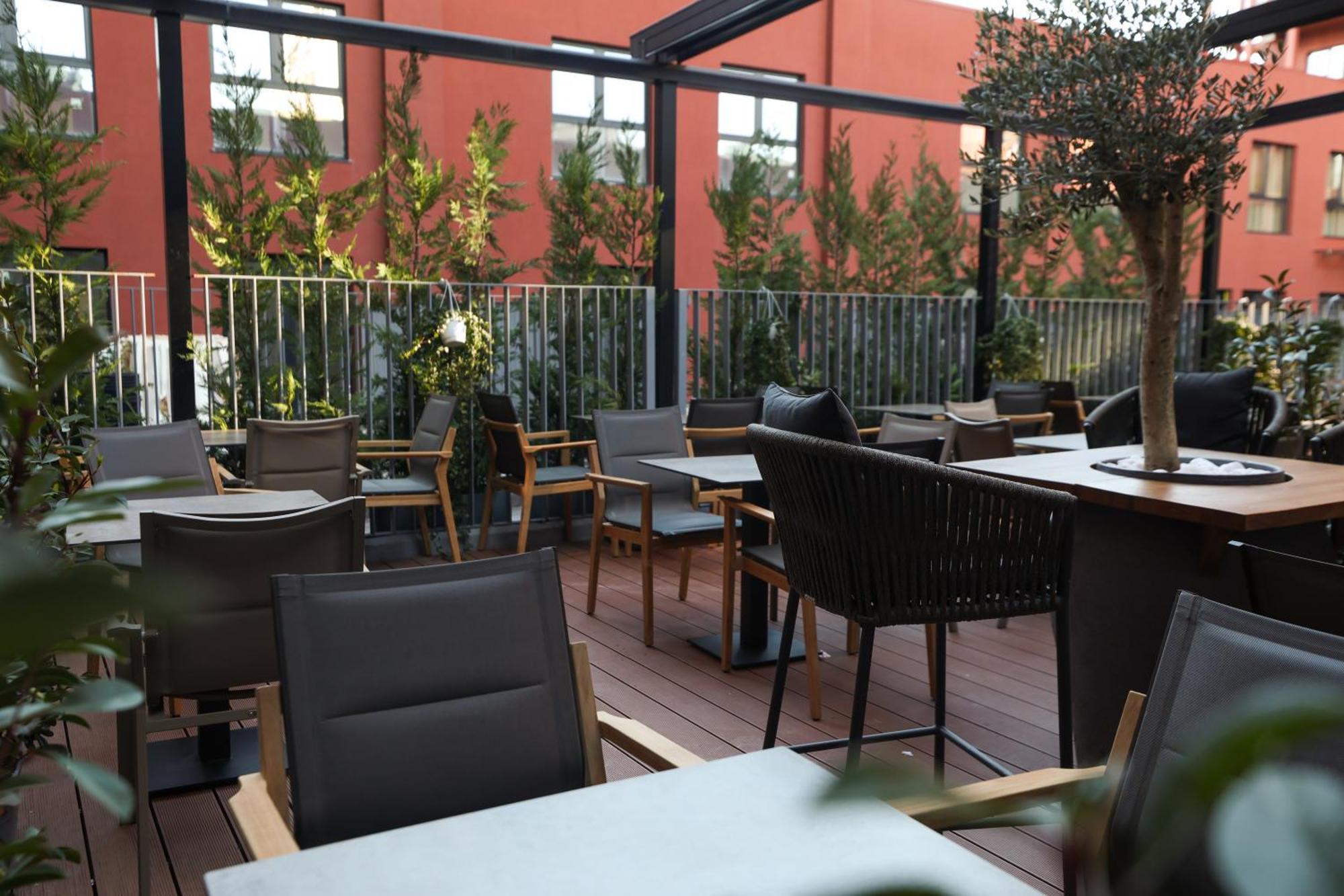 Garden Boutique Hotel Tirana Zewnętrze zdjęcie