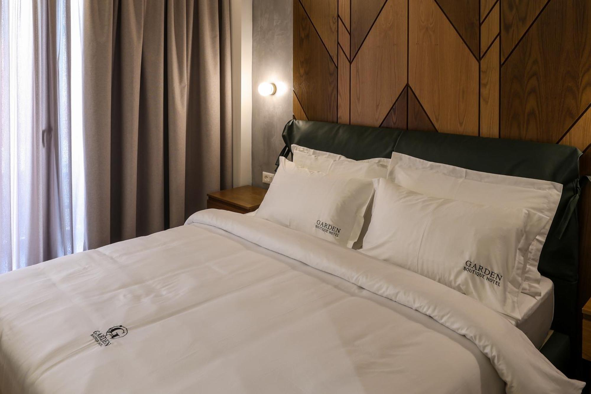 Garden Boutique Hotel Tirana Zewnętrze zdjęcie